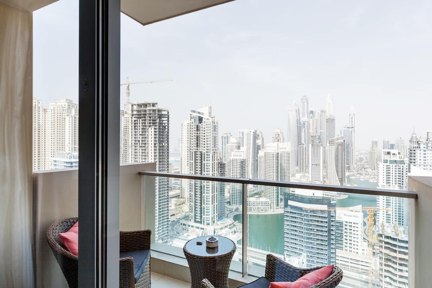 Airbnb Dubai With Skyline Views