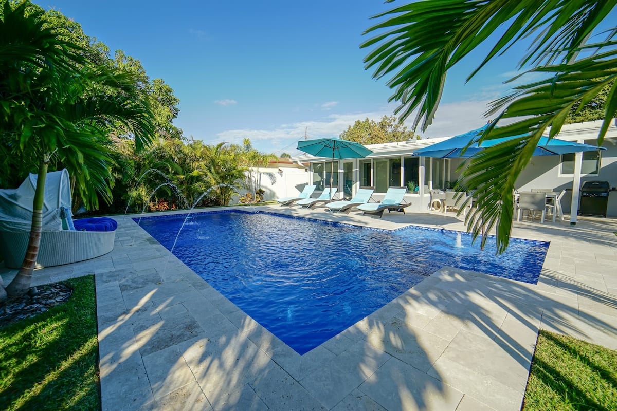 Airbnb Fort Lauderdale House with Pool