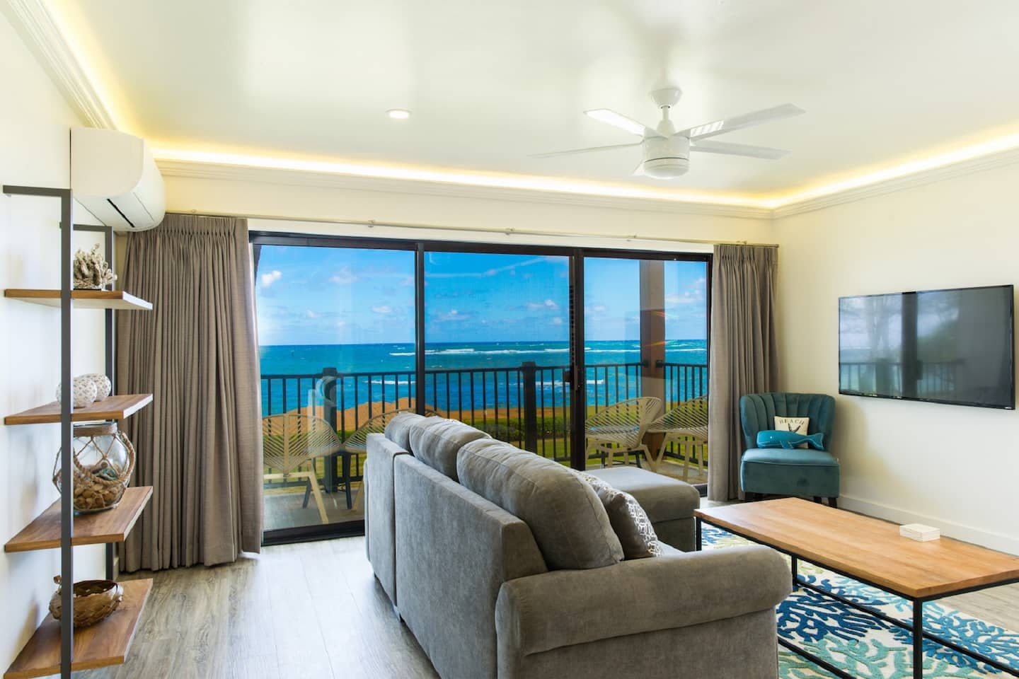 Beautifully updated ocean front Airbnb in Kauai Hawaii