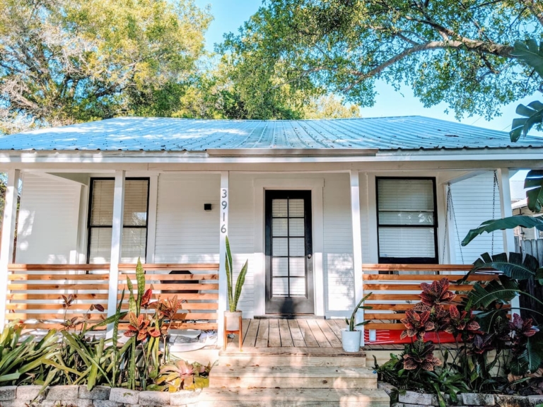 19 STUNNING Airbnbs in Tampa For The Ultimate Florida Getaway