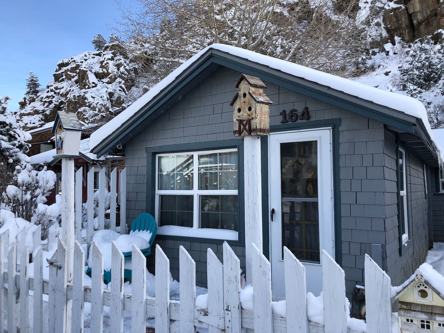 Cozy-Historic-Cabin-Estes-Park-Airbnb