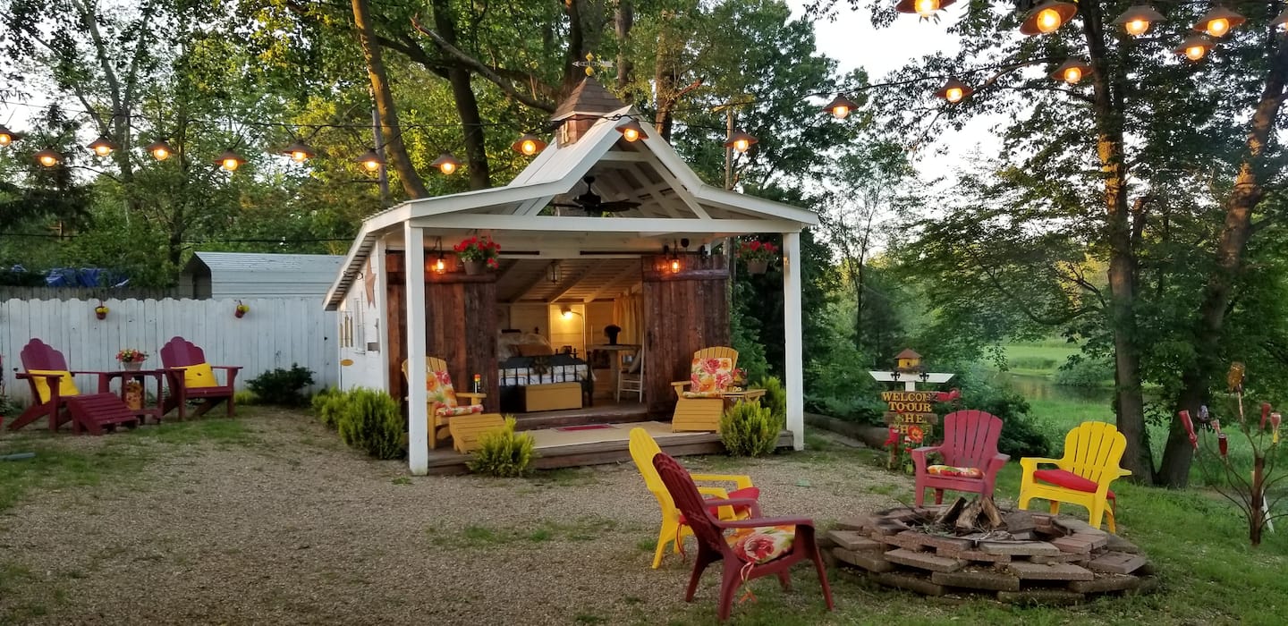 Creekside Glamp Camp - Room With a View