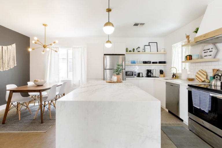 18 Best Airbnbs in Phoenix, Arizona To Stay in 2021 [UPDATED]