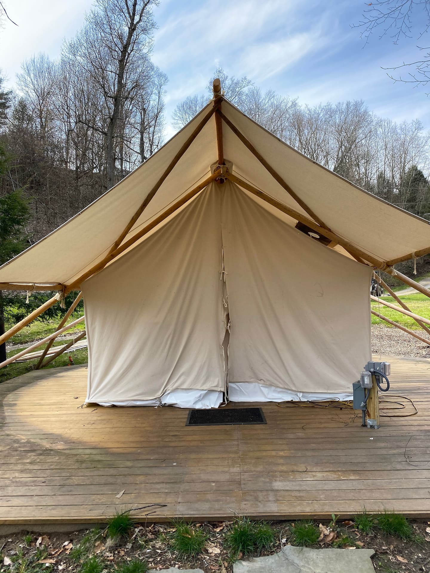 Glamping in Ohio - Howard