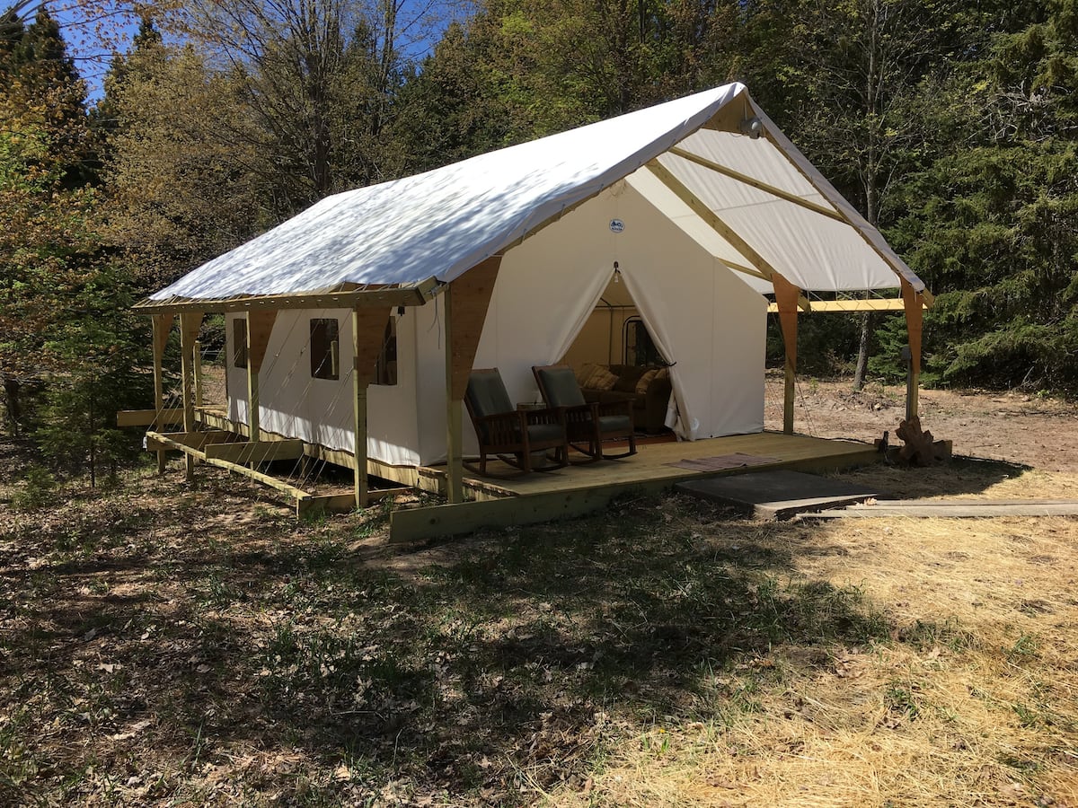 Grace's Glade - Michigan Glamping Airbnb