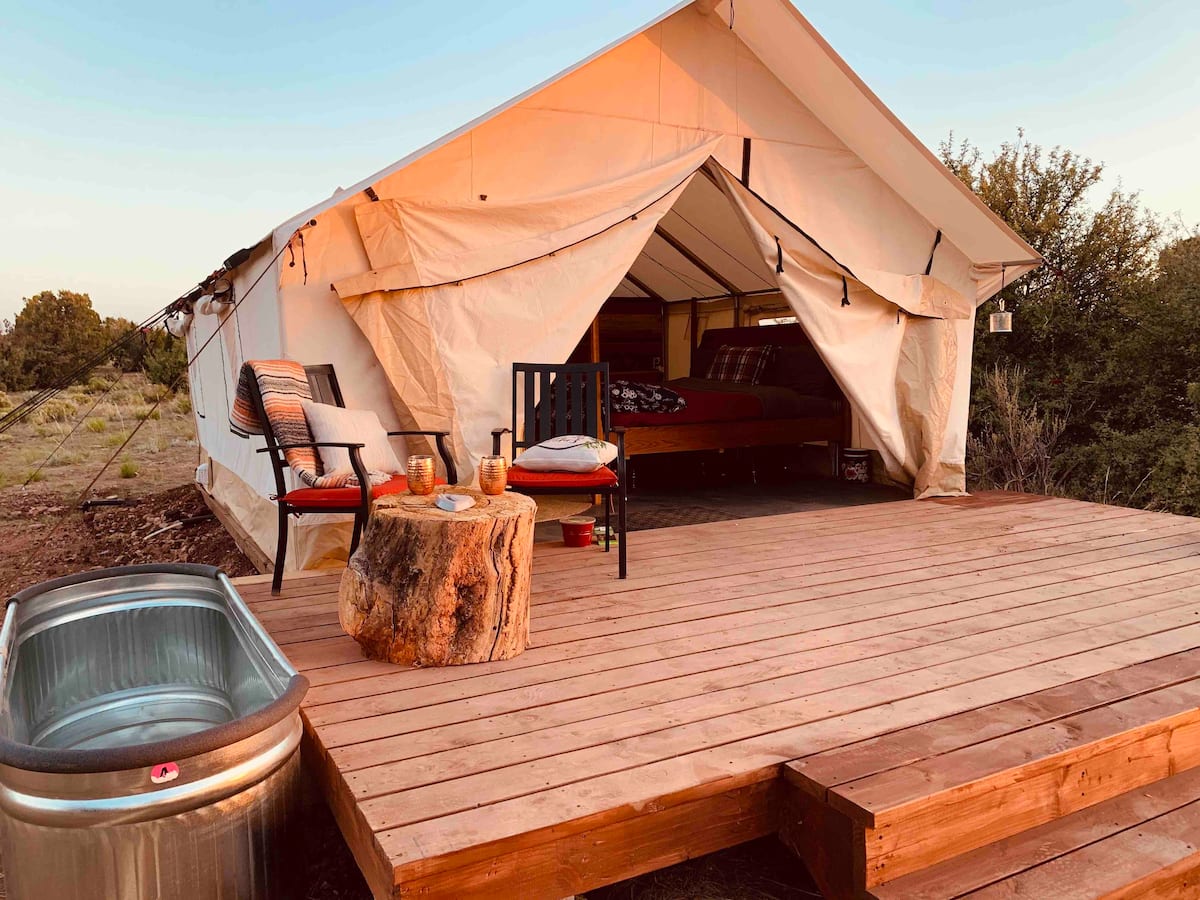 Invigorate -‘Red Beauty’ - Glamping Grand Canyon