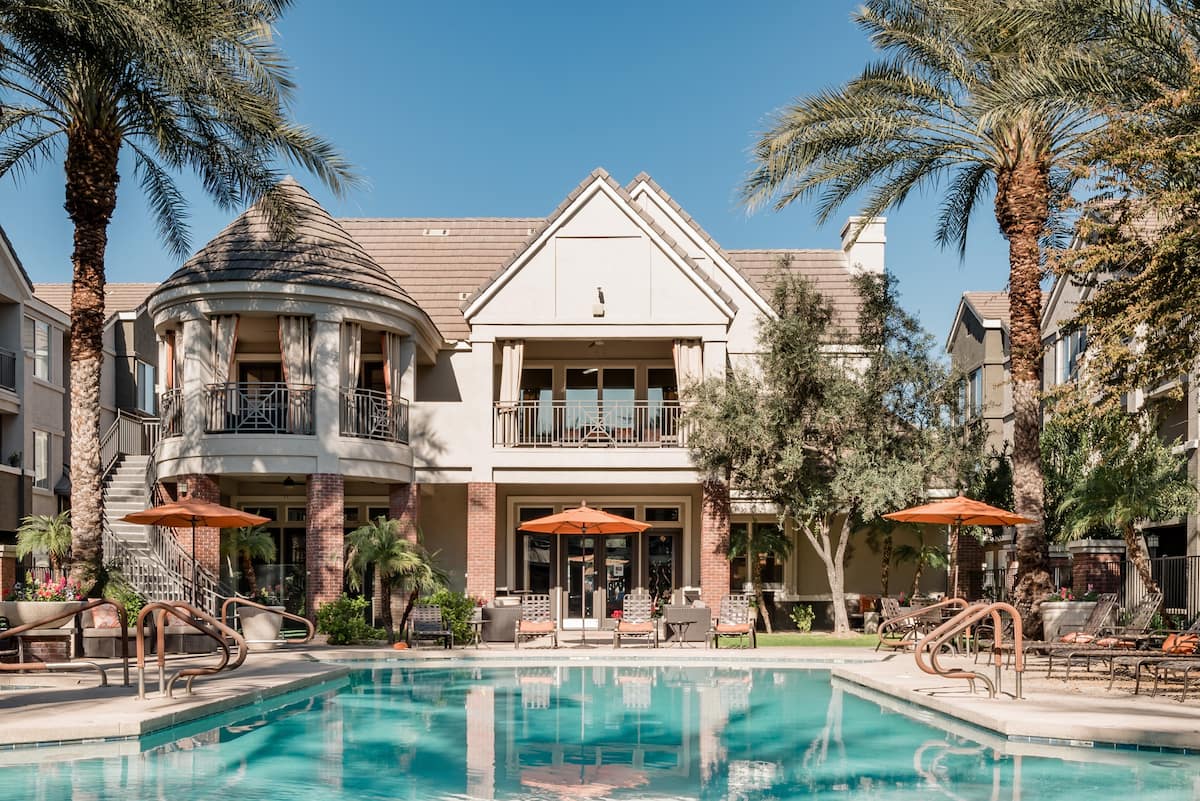 Modern Airbnb in Phoenix with Pool