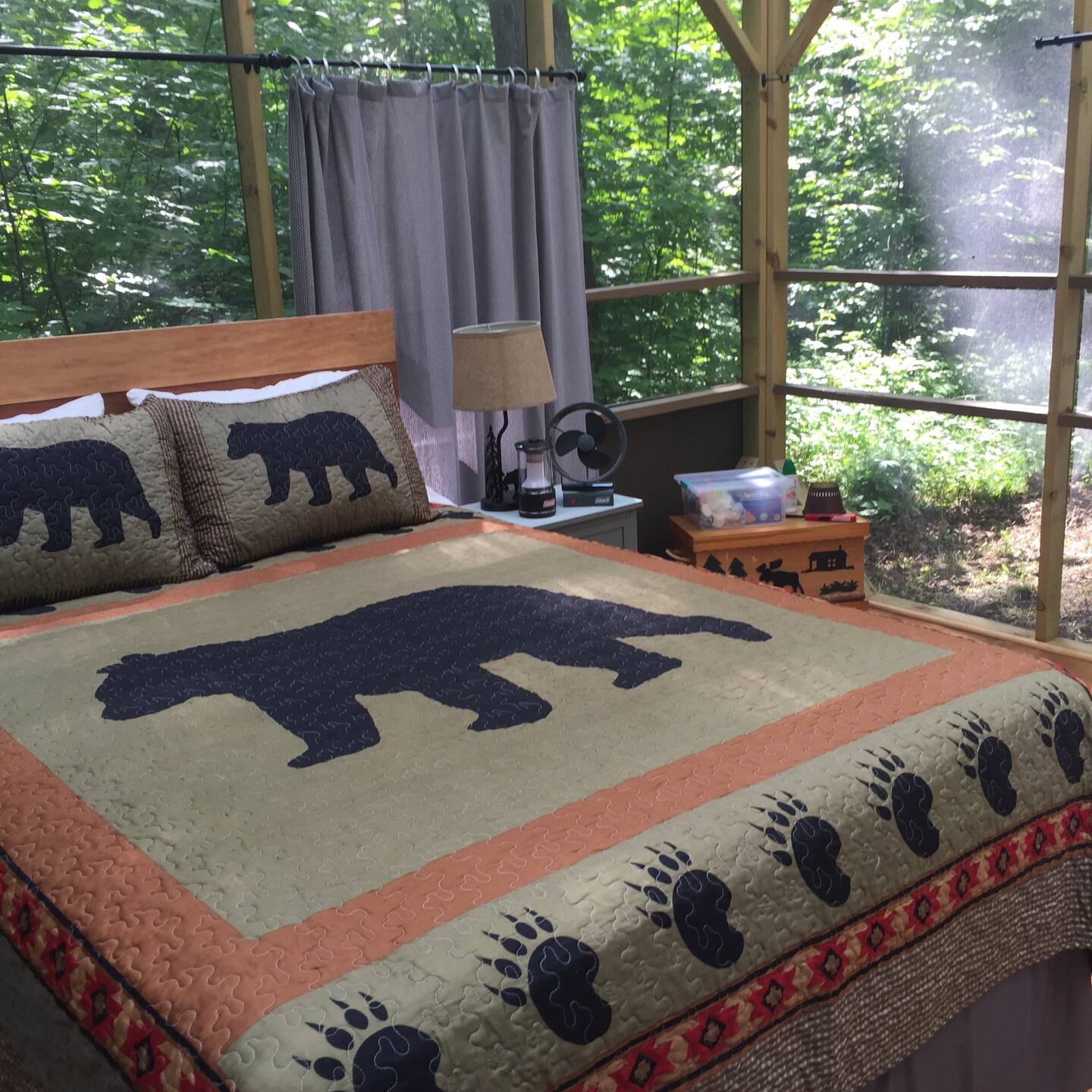 Woodland North Glamping in Michigan