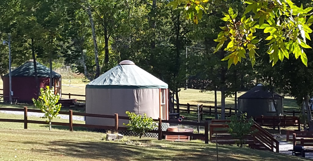 Yurt Glamping Virginia