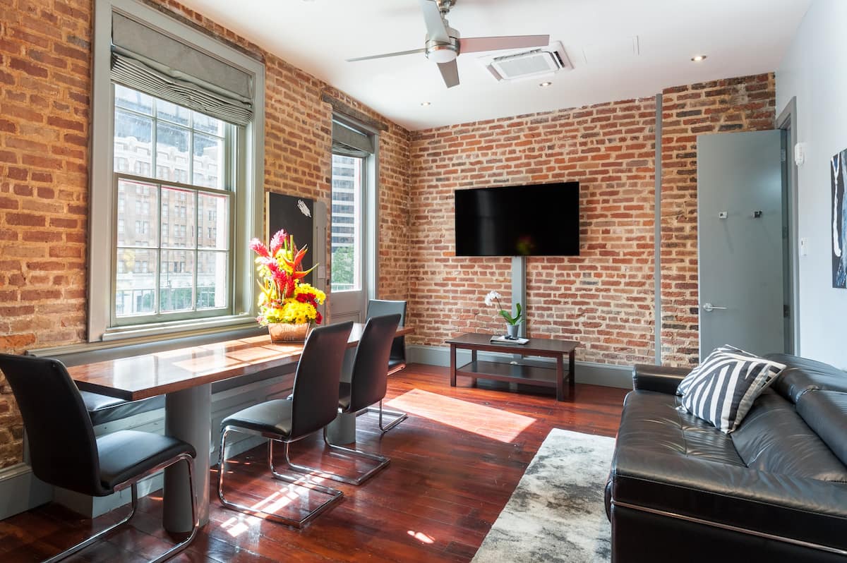 cool airbnbs in new orleans