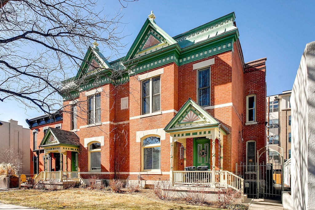 denver artsy modern victorian downtown rental