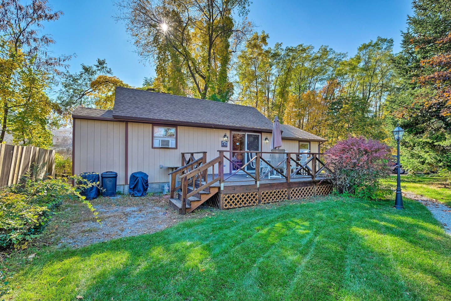 Bolton Landing Cottage w/Deck