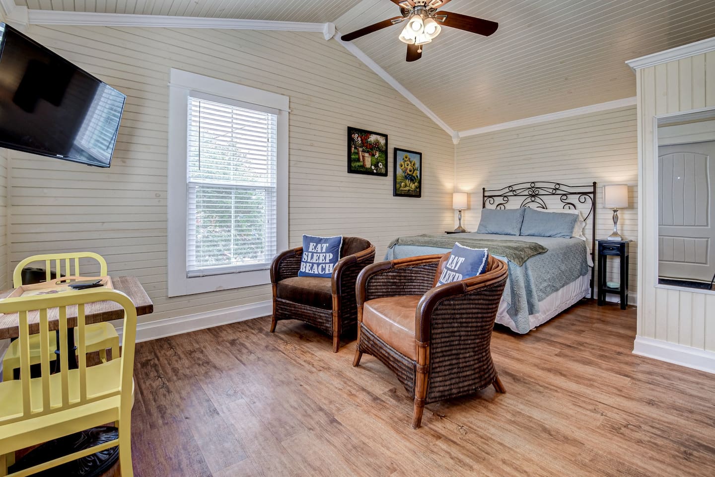 Cheap-Airbnb-Galveston