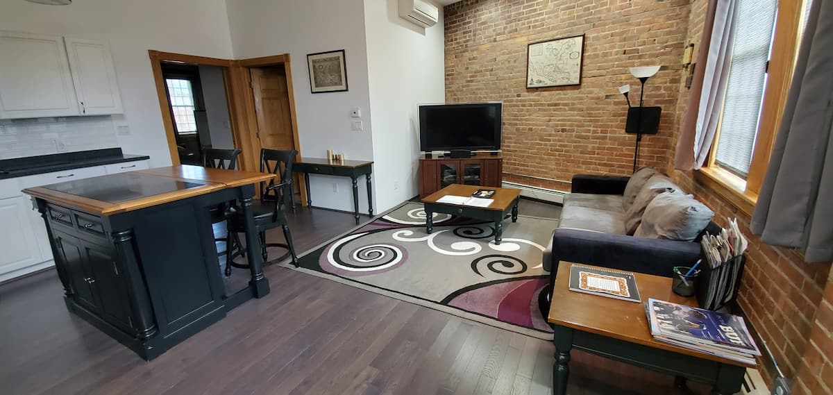 LarkinVille Loft - Airbnbs in Buffalo NY