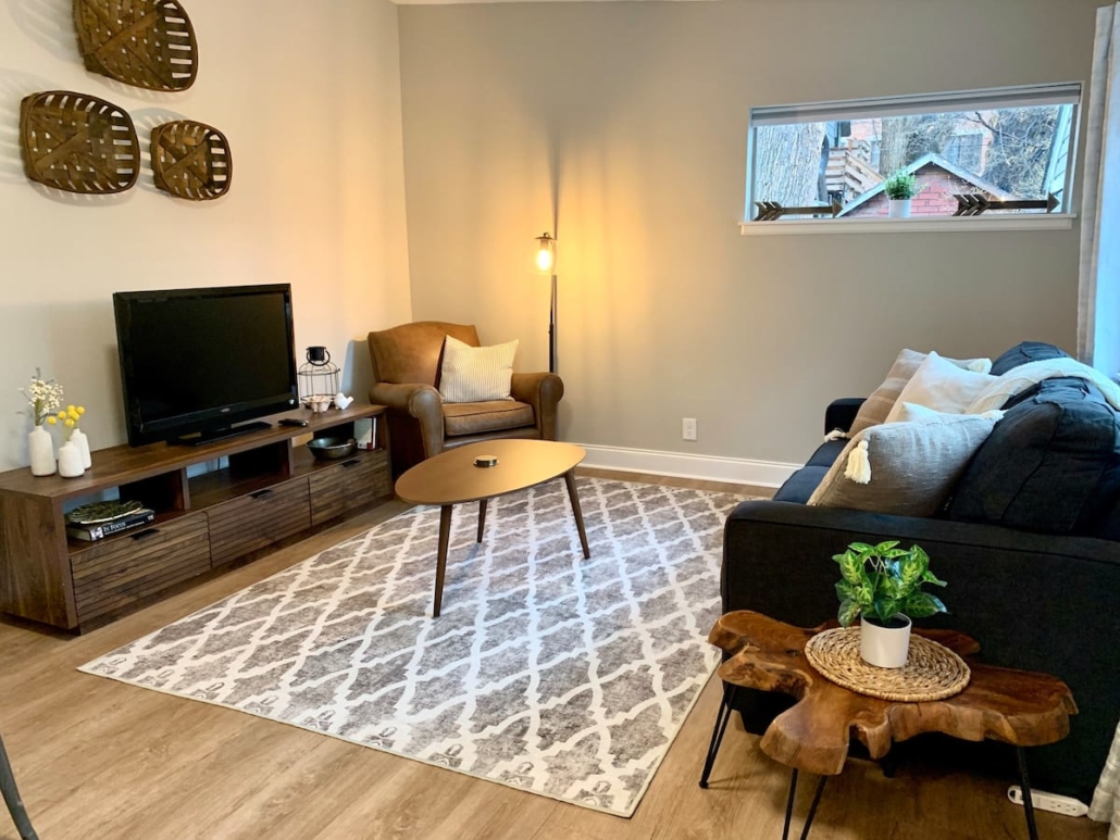 17 STUNNING AIRBNB FORT COLLINS RENTALS [2020 Edition]