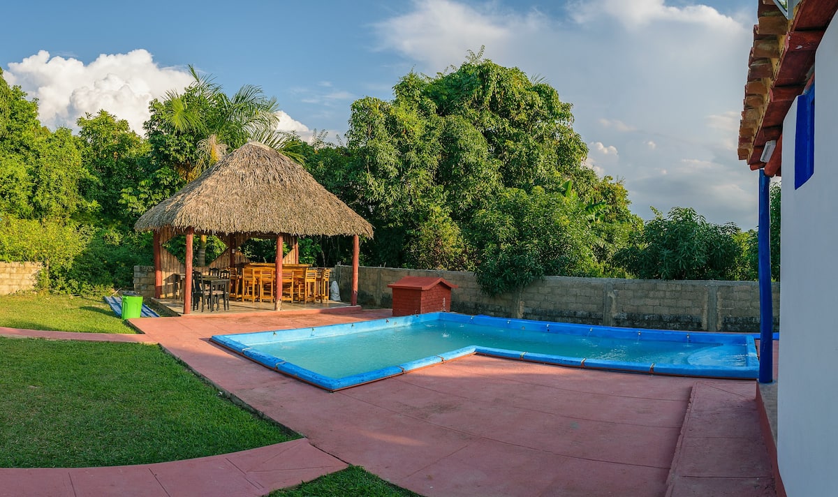 Airbnb in Cuba with pool