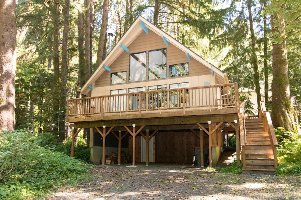 Cabin in the Woods Oregon Coast Airbnb