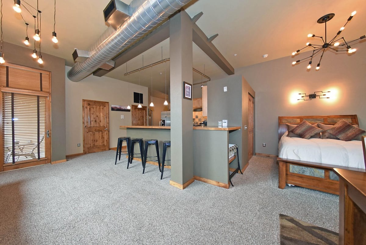 Condominium-Airbnb-Fort-Collins