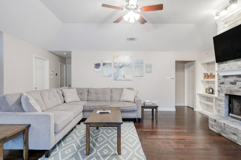15 Unique & Best Airbnbs in Dallas, Texas Top Picks for 2022