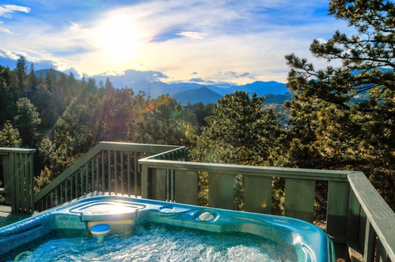17 Best Airbnbs in Estes Park, Colorado (2021 Edition)