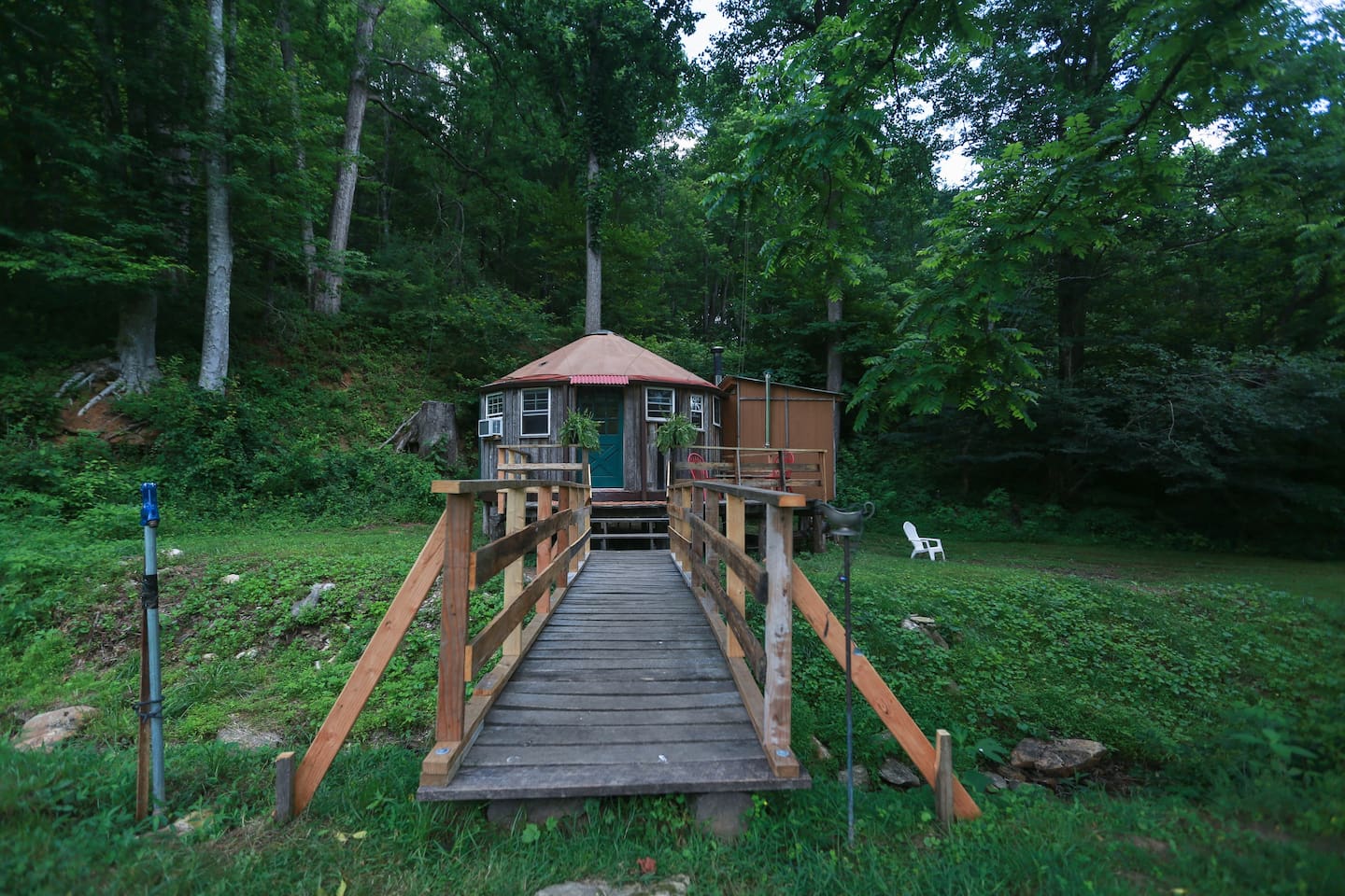 Holmes-Farm-Yurt-Glamping-Asheville