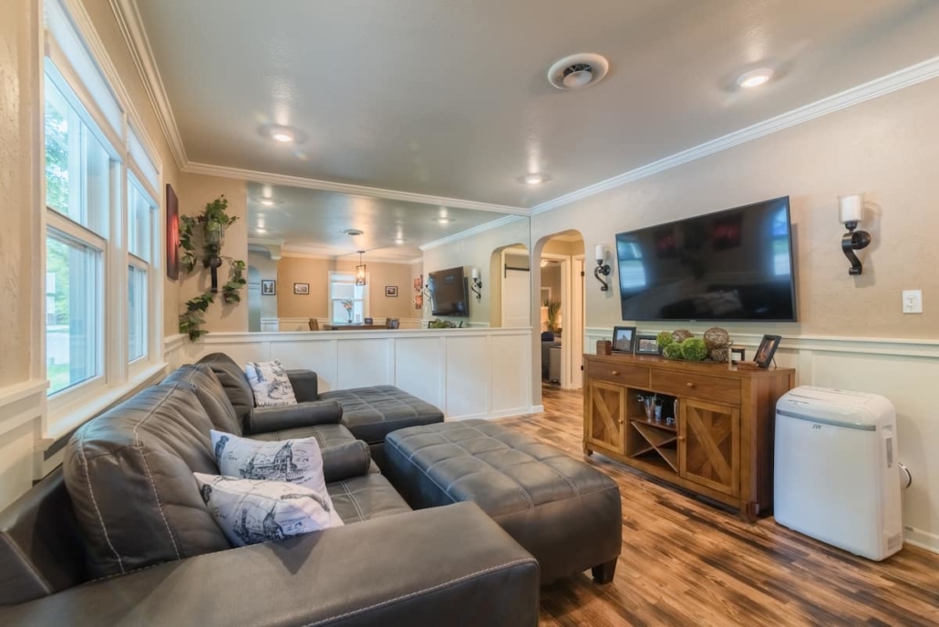 17 STUNNING AIRBNB FORT COLLINS RENTALS [2020 Edition]