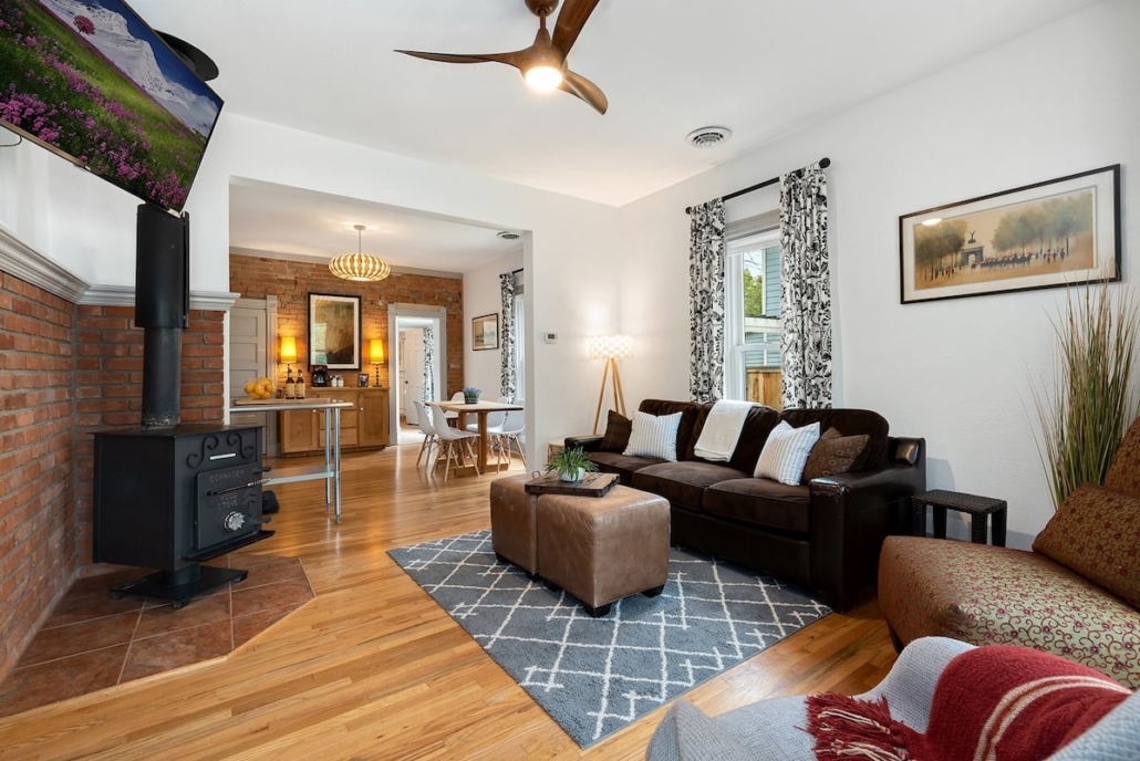 17 STUNNING AIRBNB FORT COLLINS RENTALS [2020 Edition]