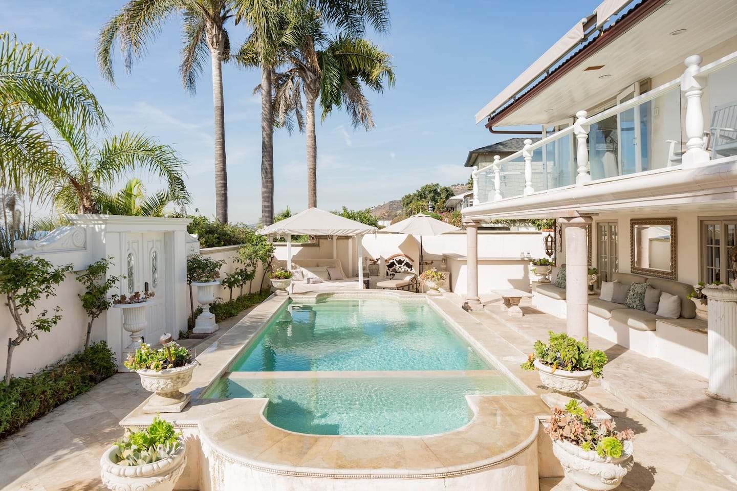 Luxury Airbnb in Laguna Beach with Swimming Pool