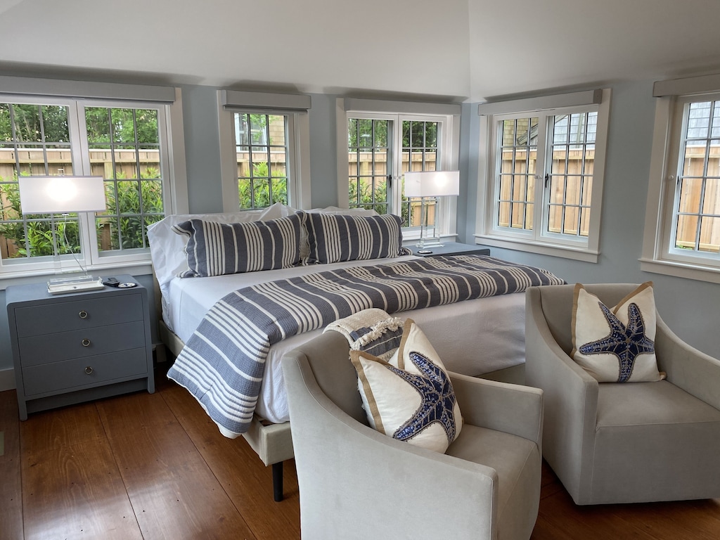 Luxury Cottage Airbnb in Nantucket Island