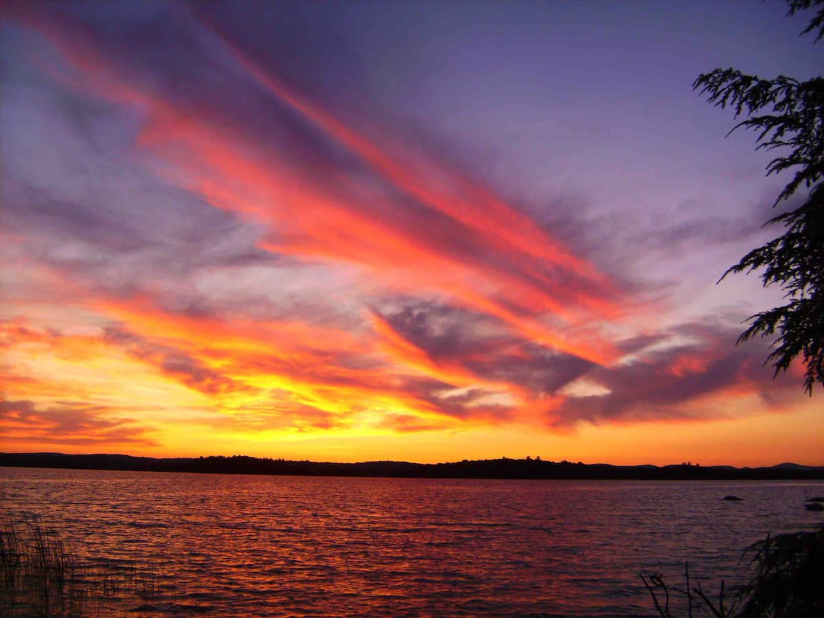 Maine Airbnb Lakefront Sunset