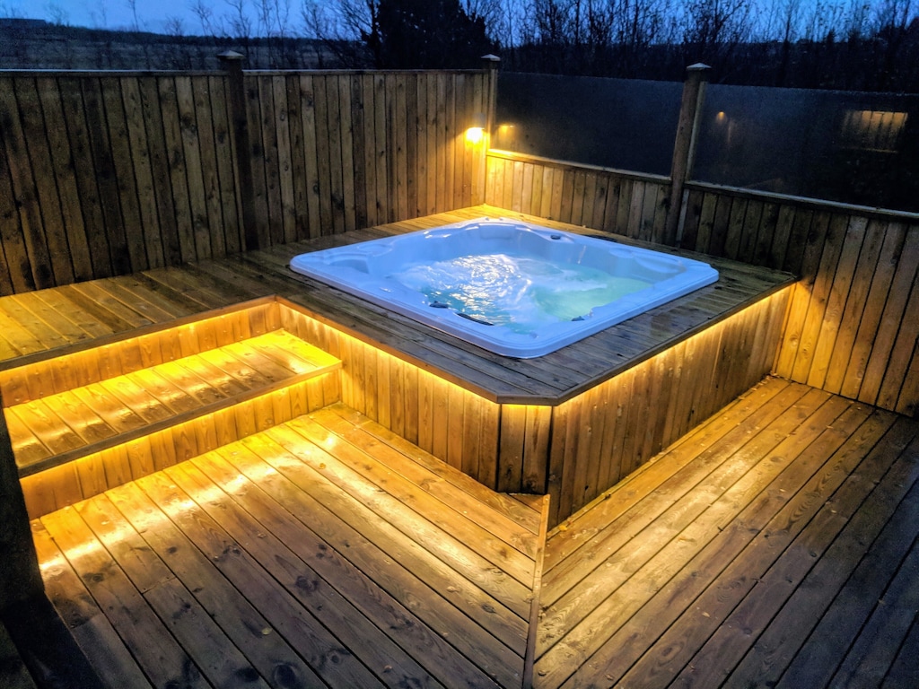 Vacation Rental Iceland Hot Tub