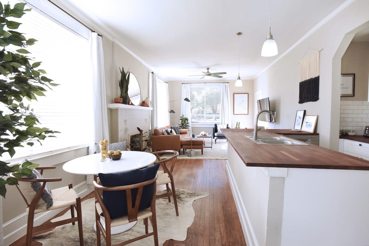 Work from Home in Style - Airbnb in Dallas