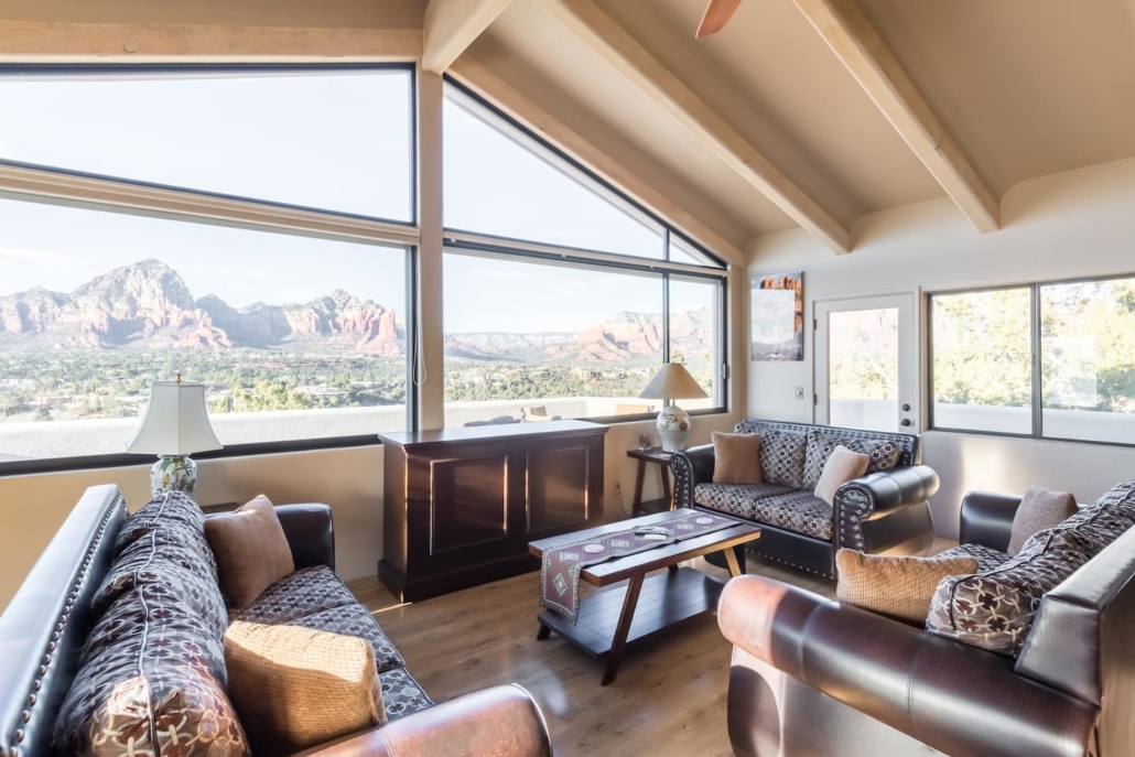 15 Coolest & BEST Airbnbs in Sedona, Arizona (2021 Edition)