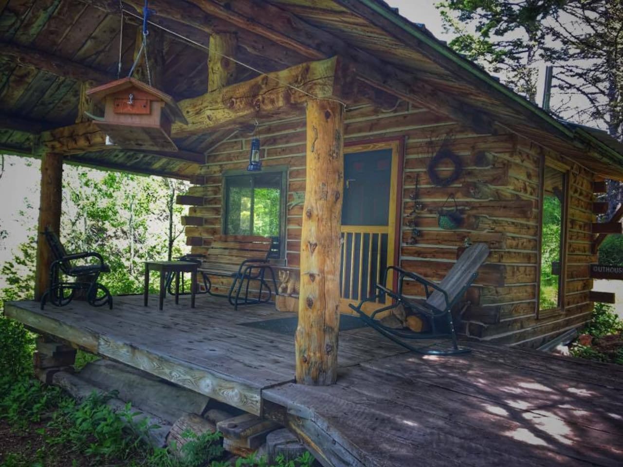 Airbnb-Montana-Cabin-Rental
