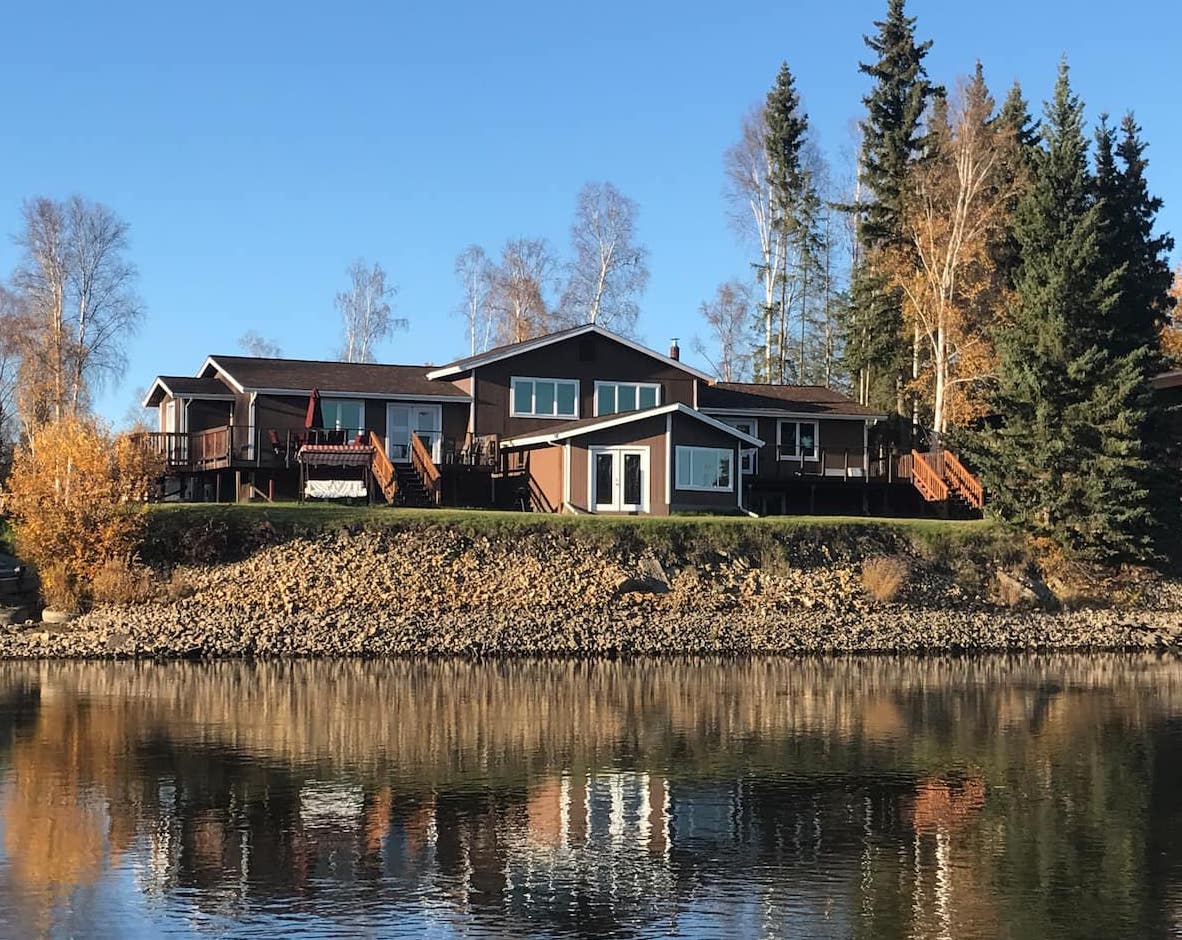 Best Airbnbs in Alaska