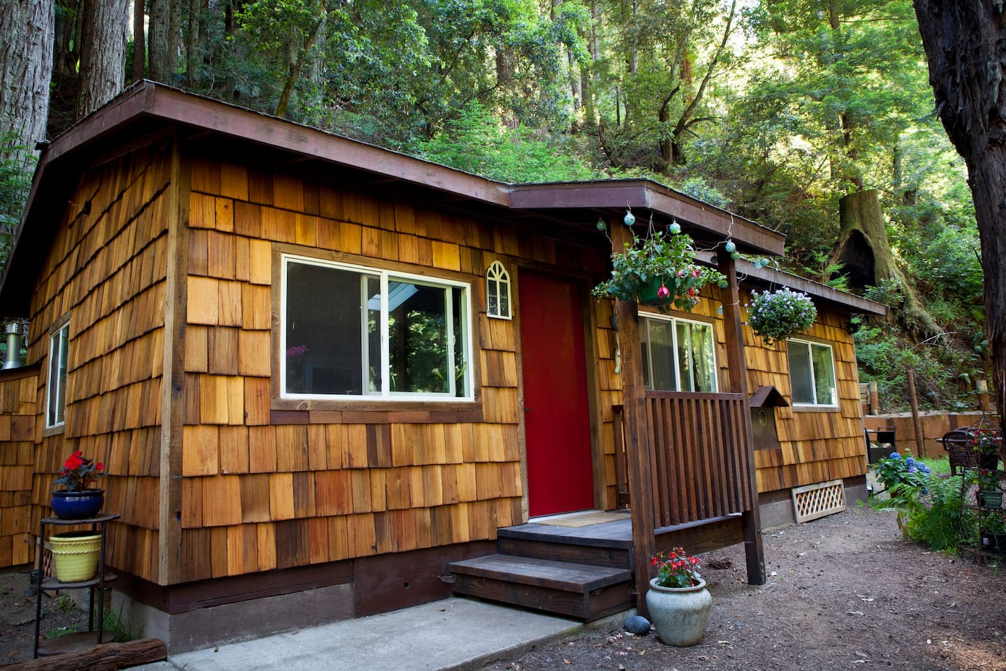 Big Sur Airbnb Cabin
