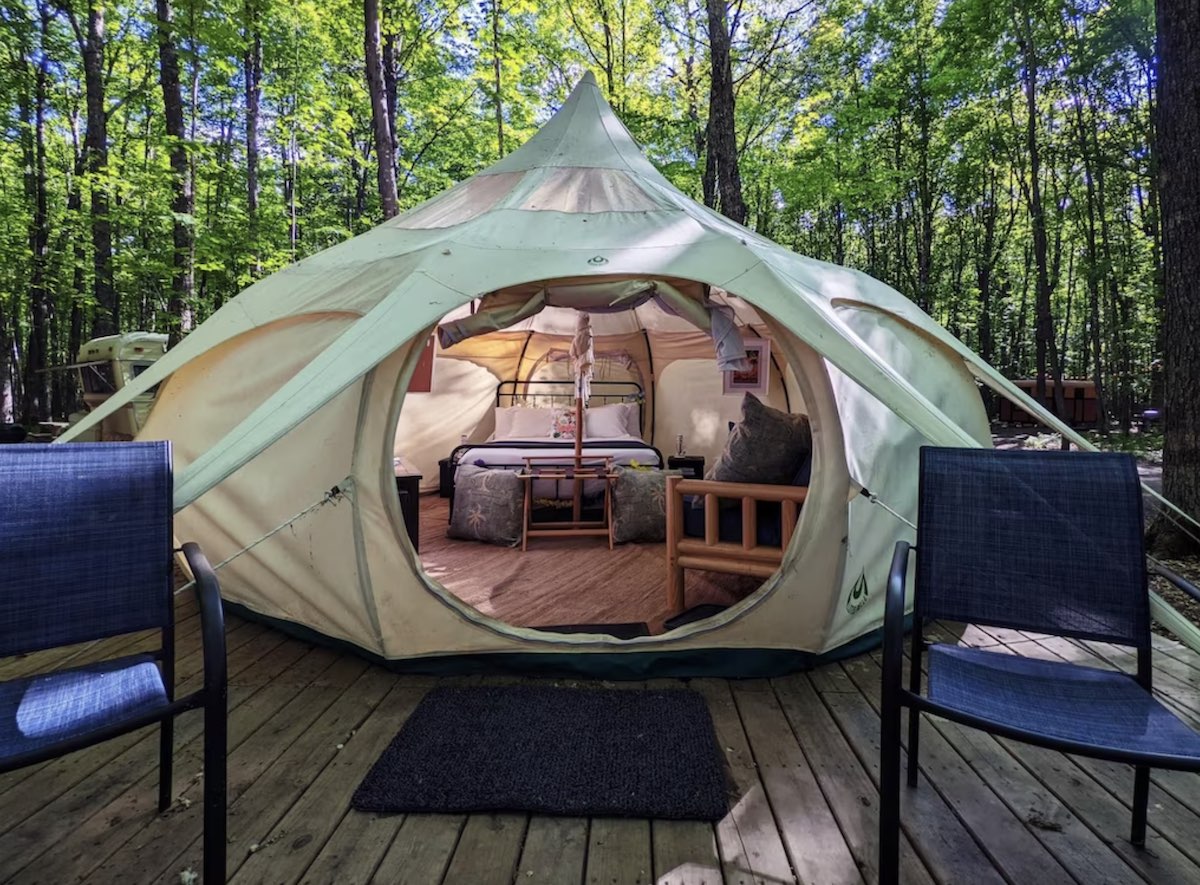 Hawaiian Luxury Glamping Tent - POV Resort Campgrounds