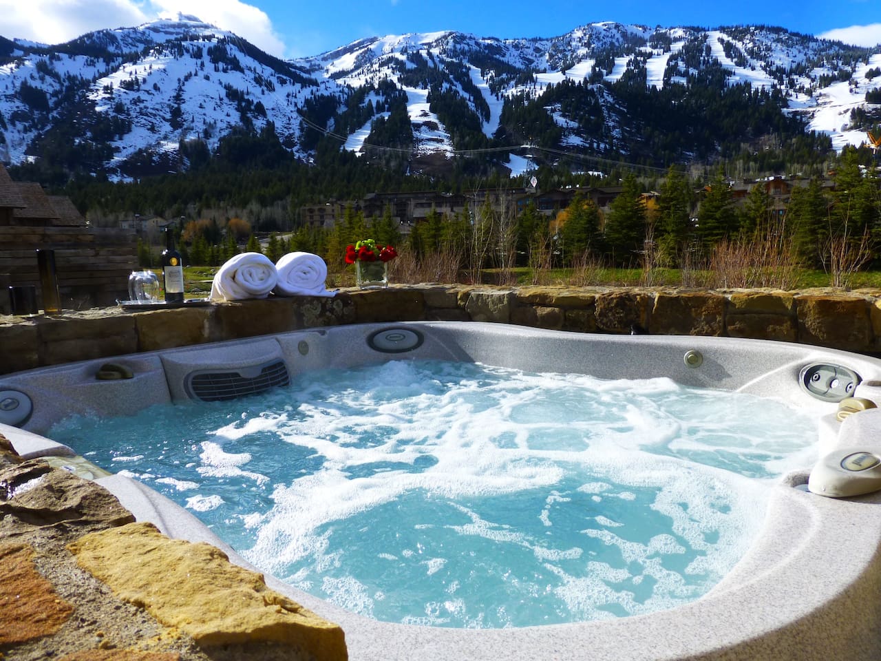 Jackson Hole Airbnb with Hot Tub