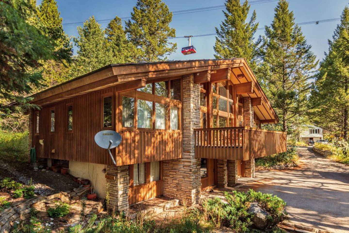 Luxury Jackson Hole Airbnb CabinLuxury Jackson Hole Airbnb Cabin