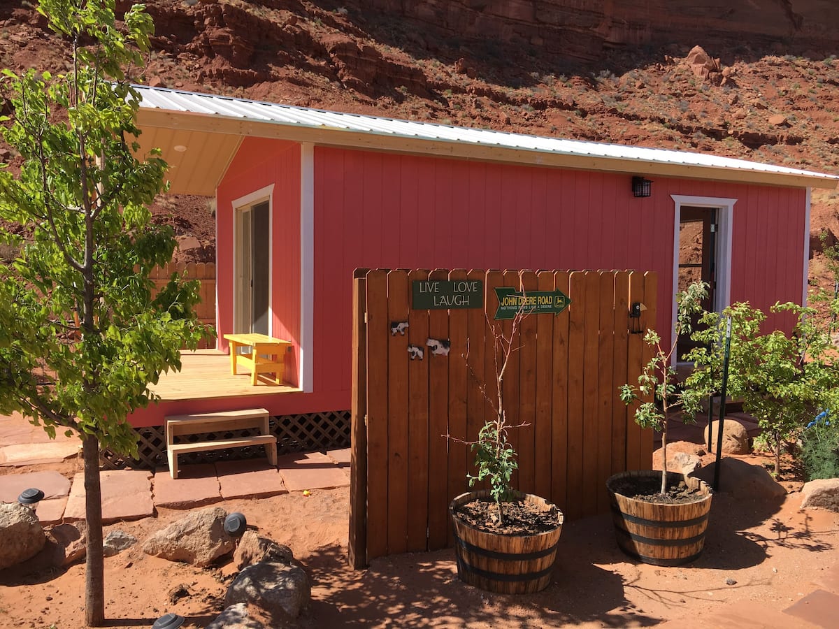 Red Cliff Cabin Utah Airbnb