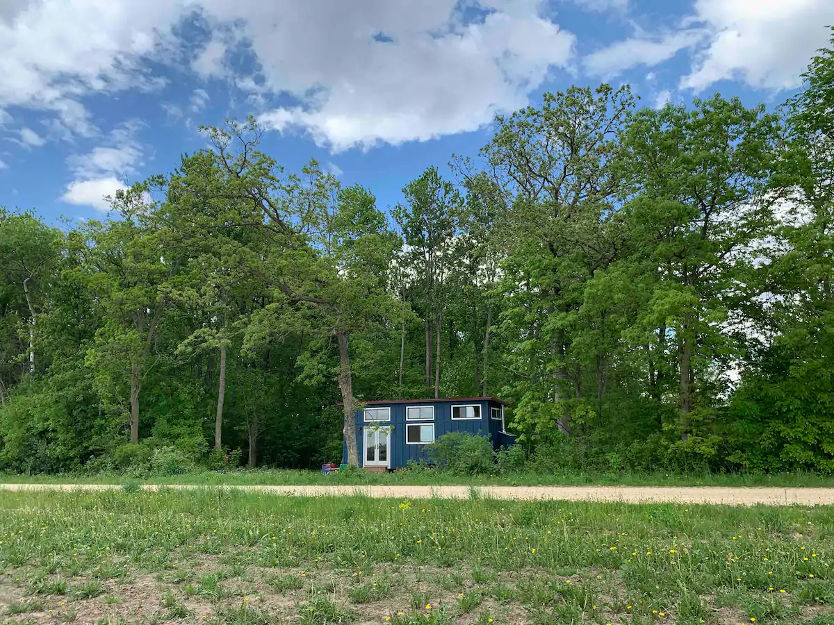 Sittin Pretty Tiny House nestled in Amish Paradise