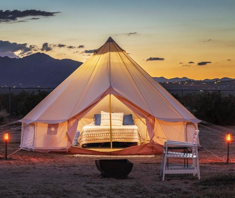 Glamping Tent in Joshua Tree Yurt