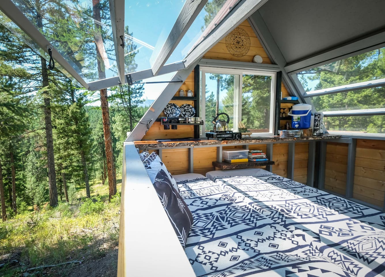 Tiny Cabin Montana Airbnb