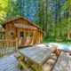 Unique Airbnb Oregon Cabin