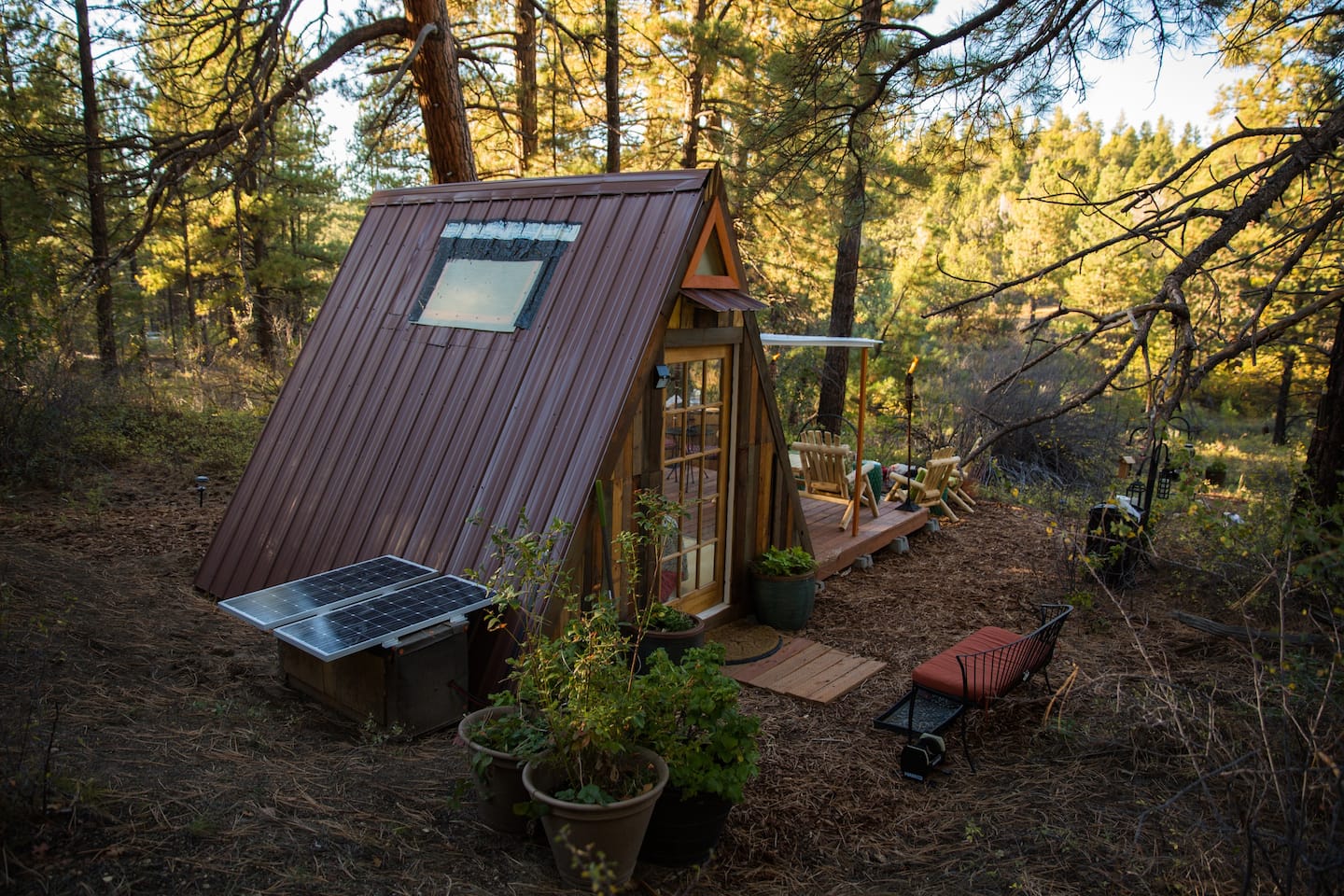 Unique-Airbnb-Utah-Cabin