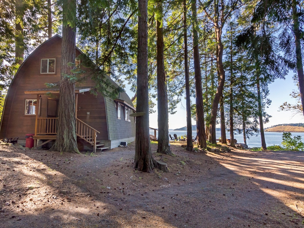 san juan islands roche harbor washington luxury cabin rental