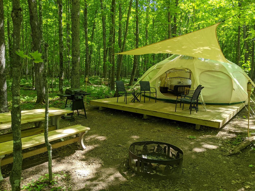 wisconsin luxury tent glamping