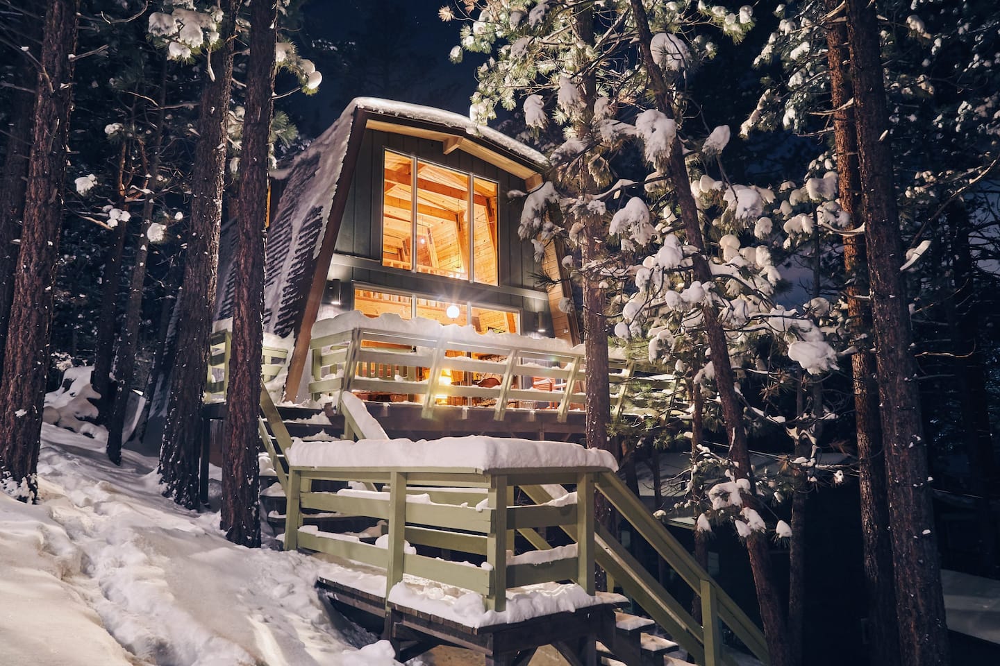 Airbnb Big Bear Treehouse