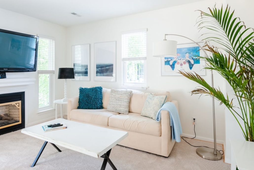 13 Best Airbnbs in Virginia, USA (Unique Cabins, Luxury Homes + More)