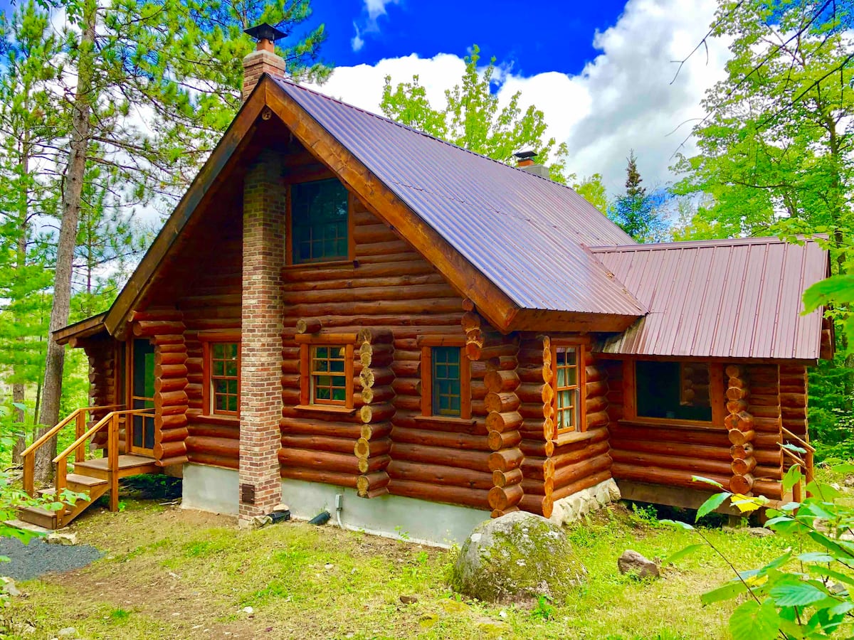 Minnesota Cabin Airbnb